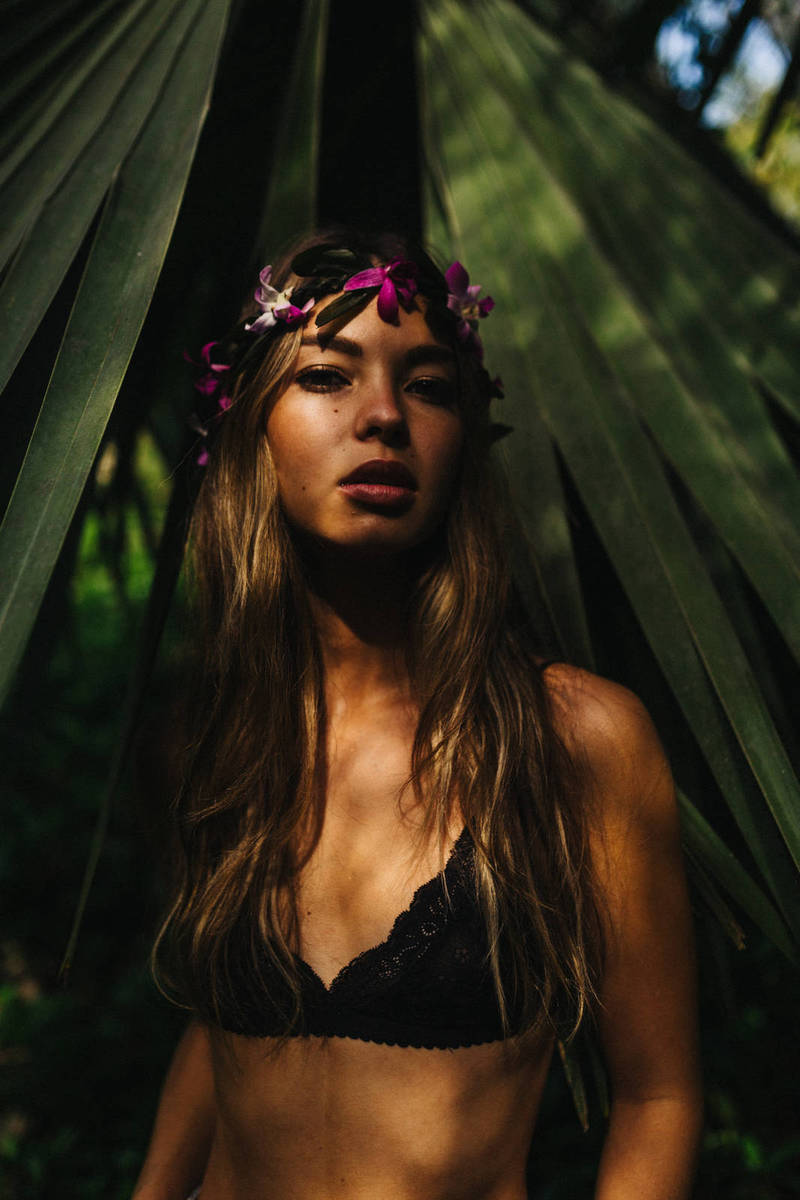 People Throng Sydney Opera House For New Year Celebration 2025