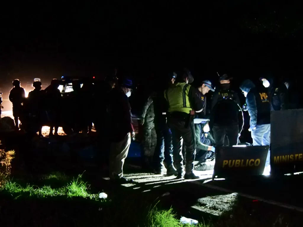 At least 15 dead, 19 injured in Guatemala as bus plunges into ravine