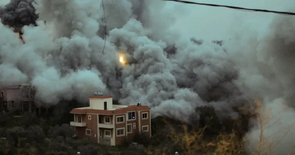 Israel bombs four Syria-Lebanon border crossings; kills 2 in south Lebanon Israel bombs four Syria-Lebanon border crossings; kills 2 in south Lebanon