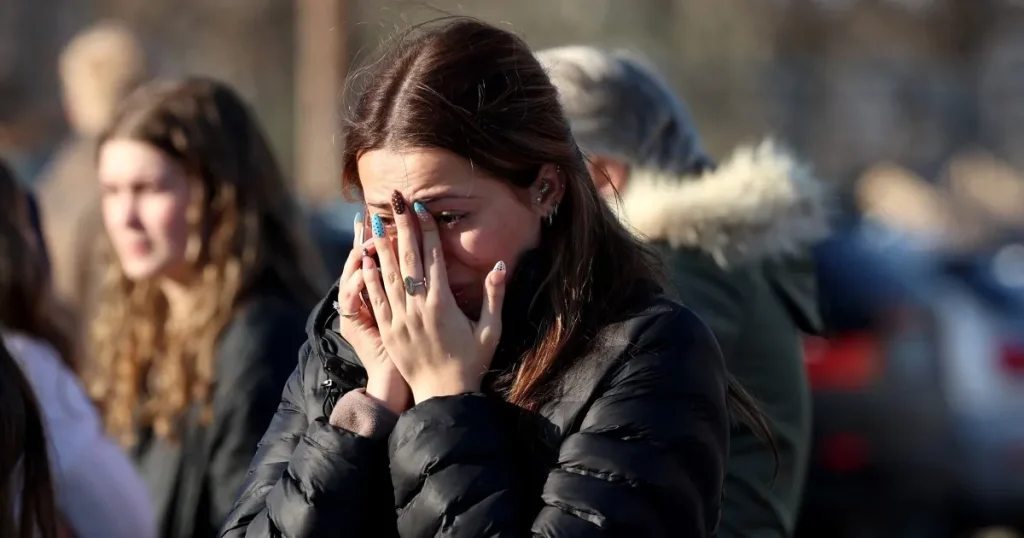 Rhode Island shooting: 2 killed, 3 critically injured at Pawtucket ice rink Rhode Island shooting: 2 killed, 3 critically injured at Pawtucket ice rink