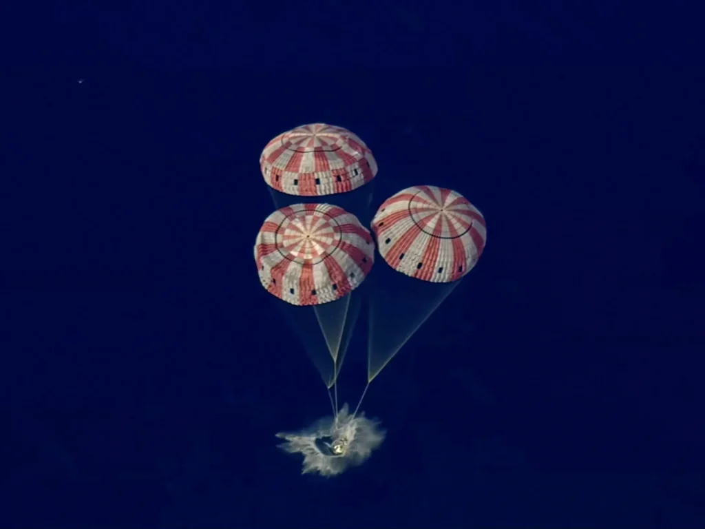 Moment Artemis II splashes down after moon mission | Space